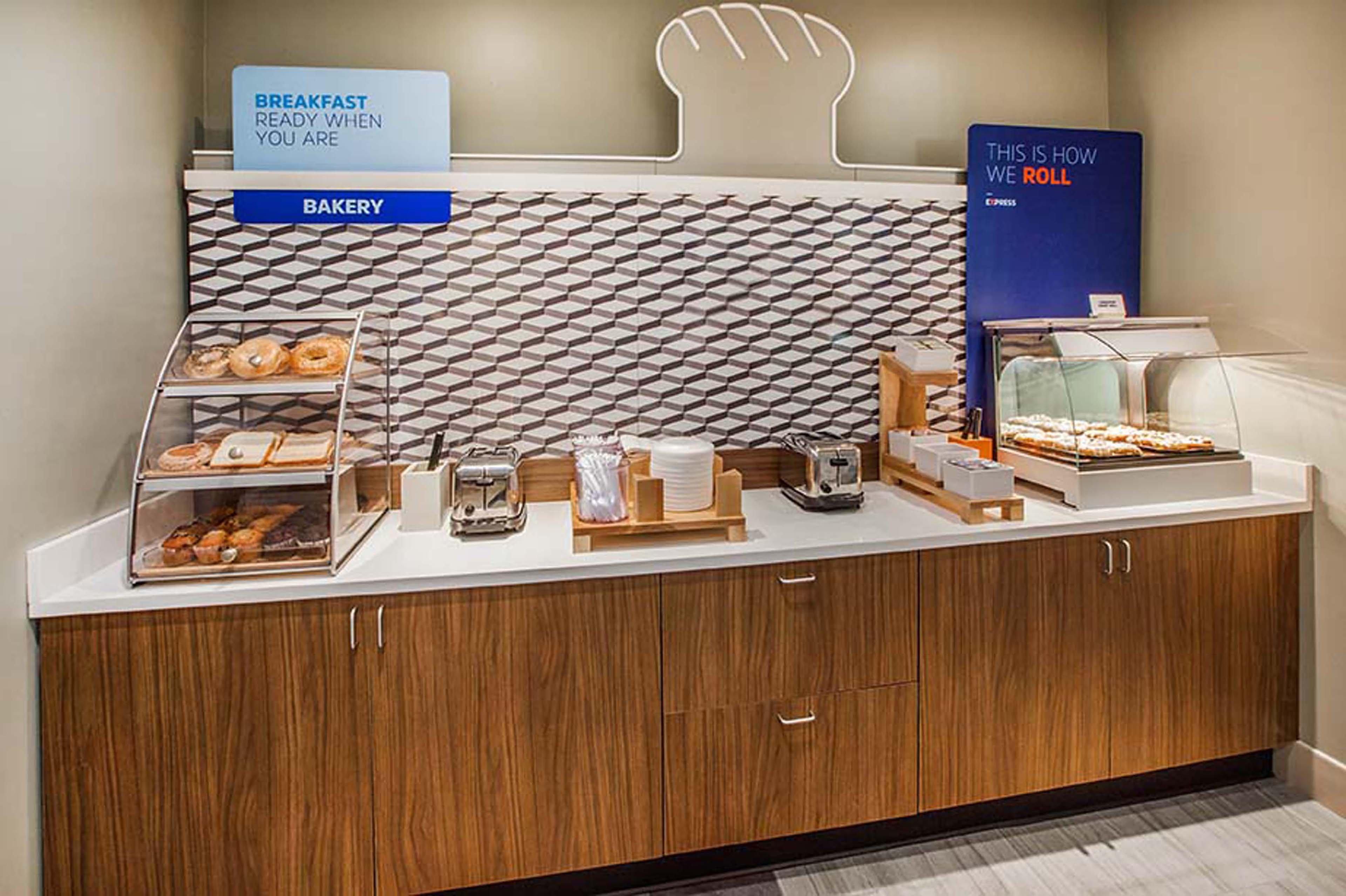 Holiday Inn Express Daytona Beach - Speedway, An Ihg Hotel Экстерьер фото