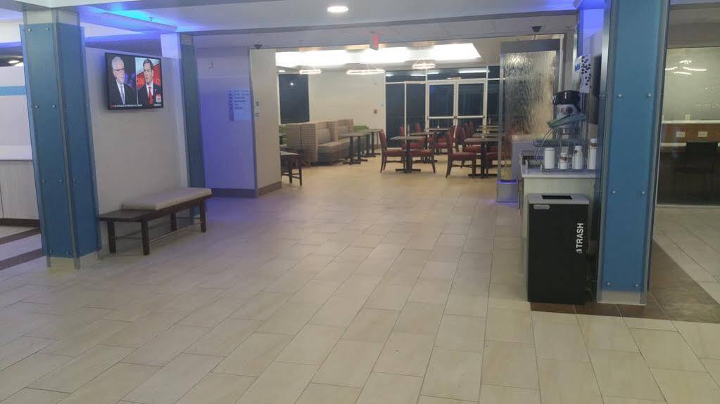 Holiday Inn Express Daytona Beach - Speedway, An Ihg Hotel Экстерьер фото